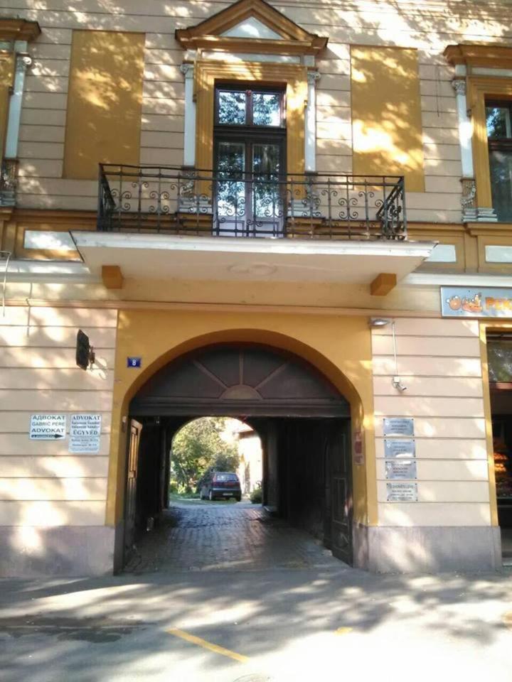 Miha Apartman ซูโบติกา ภายนอก รูปภาพ
